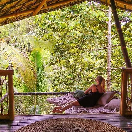 Selat Eco Bamboo Island Bali - Bamboo House #4ヴィラ エクステリア 写真